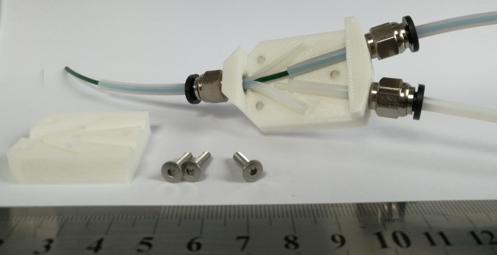 A design for a 3D printer filament merging Y for multiple-material RepRaps